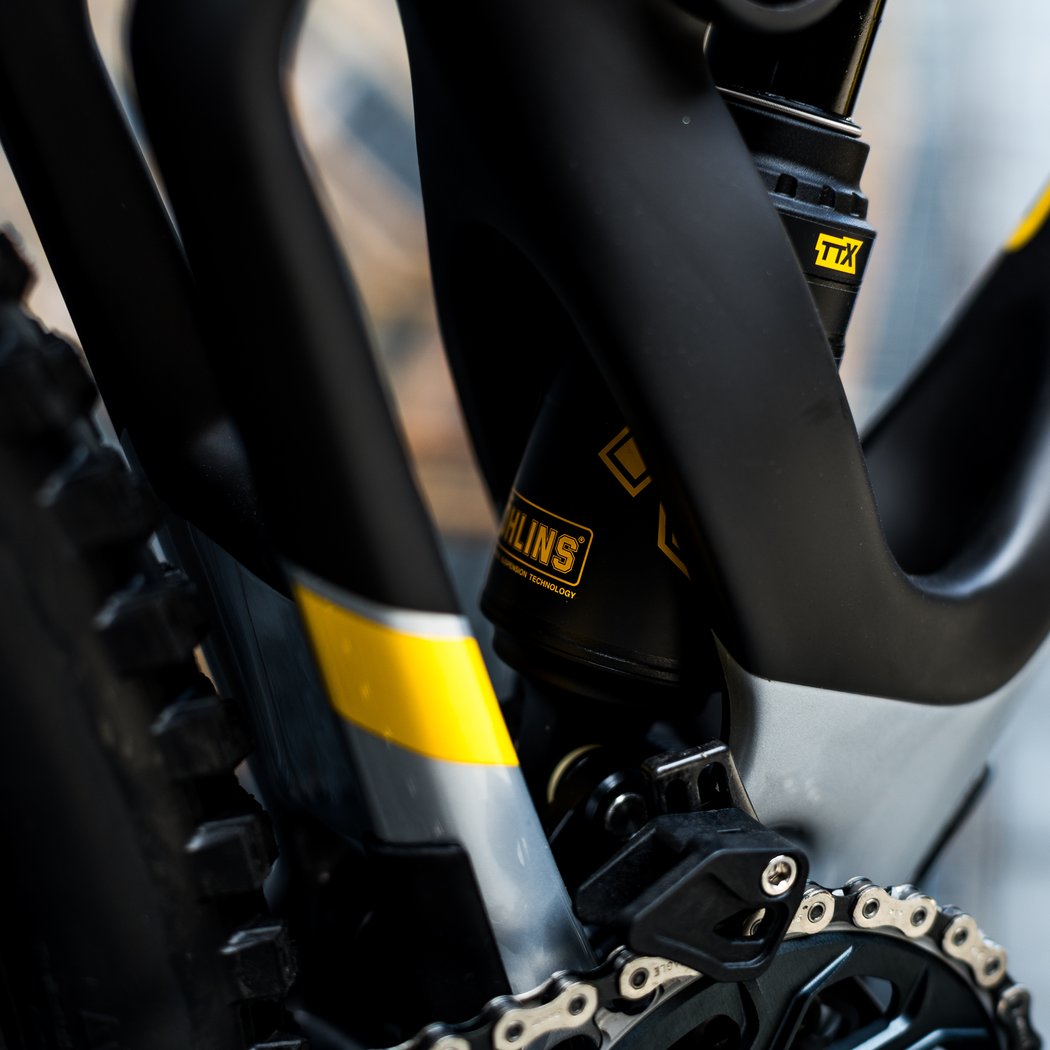 Bicicleta Mondraker Superfoxy Carbon RR 29