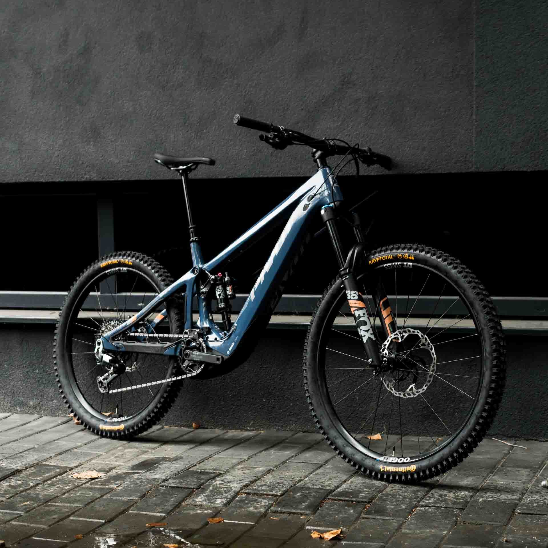 Bicicleta Pivot Shuttle LT Bosch Blue Scrub JAY RIDE Eagle 70/90