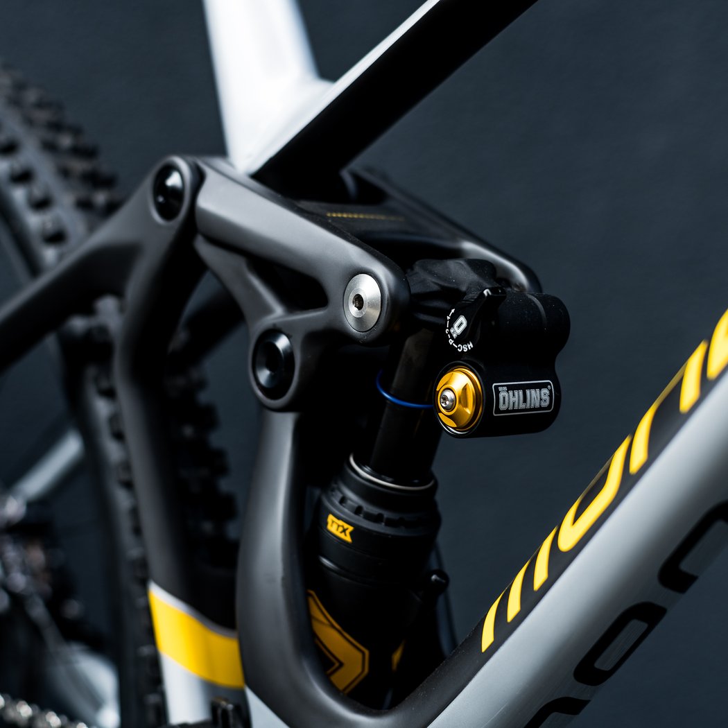 Bicicleta Mondraker Superfoxy Carbon RR 29
