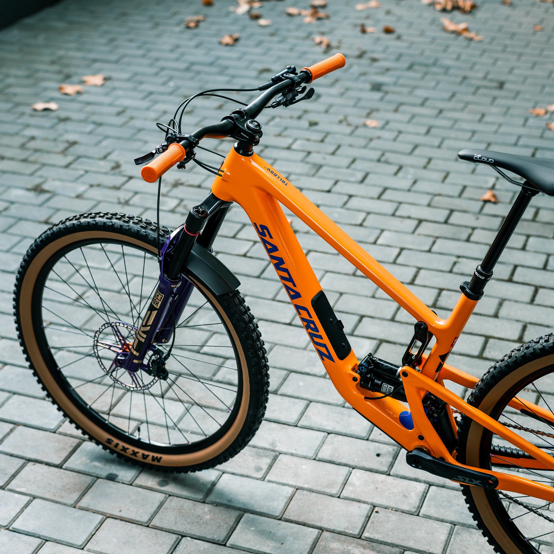 Bicicleta Santa Cruz Tallboy 5 CC 29 Custom Kit Gloss Melon