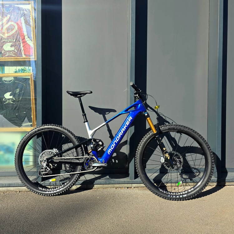 almondsurfboard シーキテン5'3 オルタナツイン Bicicleta electrica Mondraker Crafty Carbon RR Admiral Blue