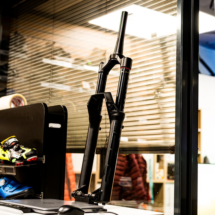 Furca RockShox ZEB Select RC 29