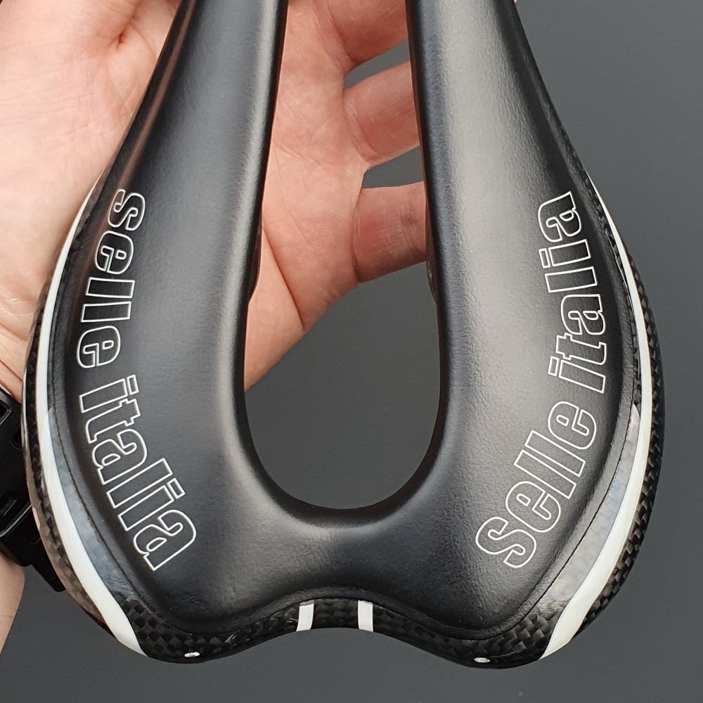 Sa Selle Italia SLR Tekno Flow Carbon - PlayBike.ro